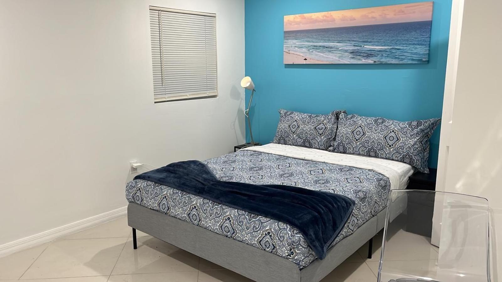 Beautiful, Fully Furnished 4Bed 2Bath House - 5 Minute Walk To Miracle Mile Downtown Coral Gables Villa Miami Luaran gambar