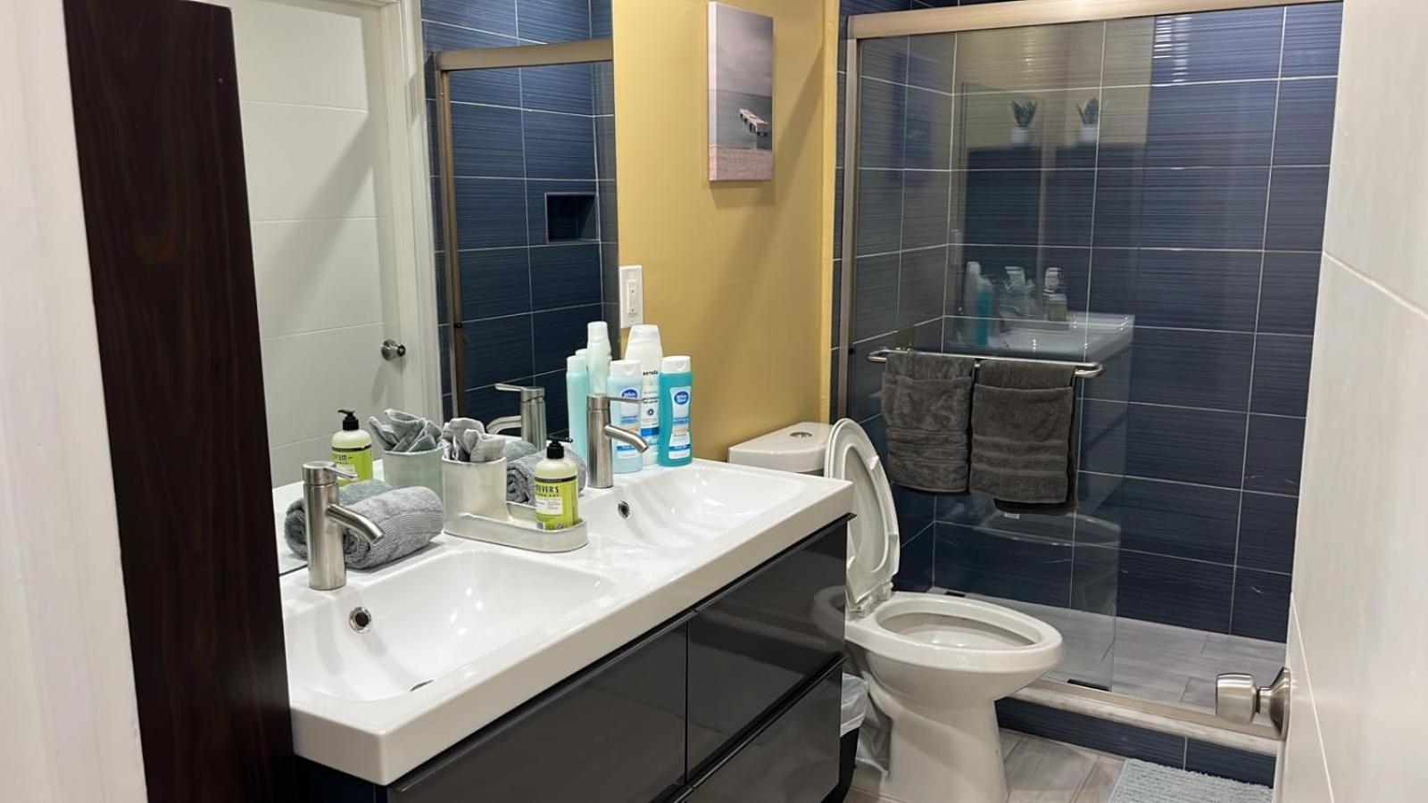 Beautiful, Fully Furnished 4Bed 2Bath House - 5 Minute Walk To Miracle Mile Downtown Coral Gables Villa Miami Luaran gambar